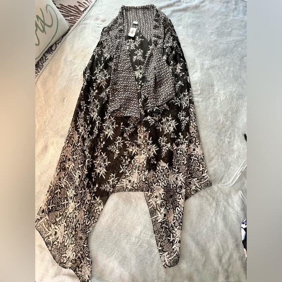 Overlay - Sheer, Black, Gray & Tan - Picture 1 of 3